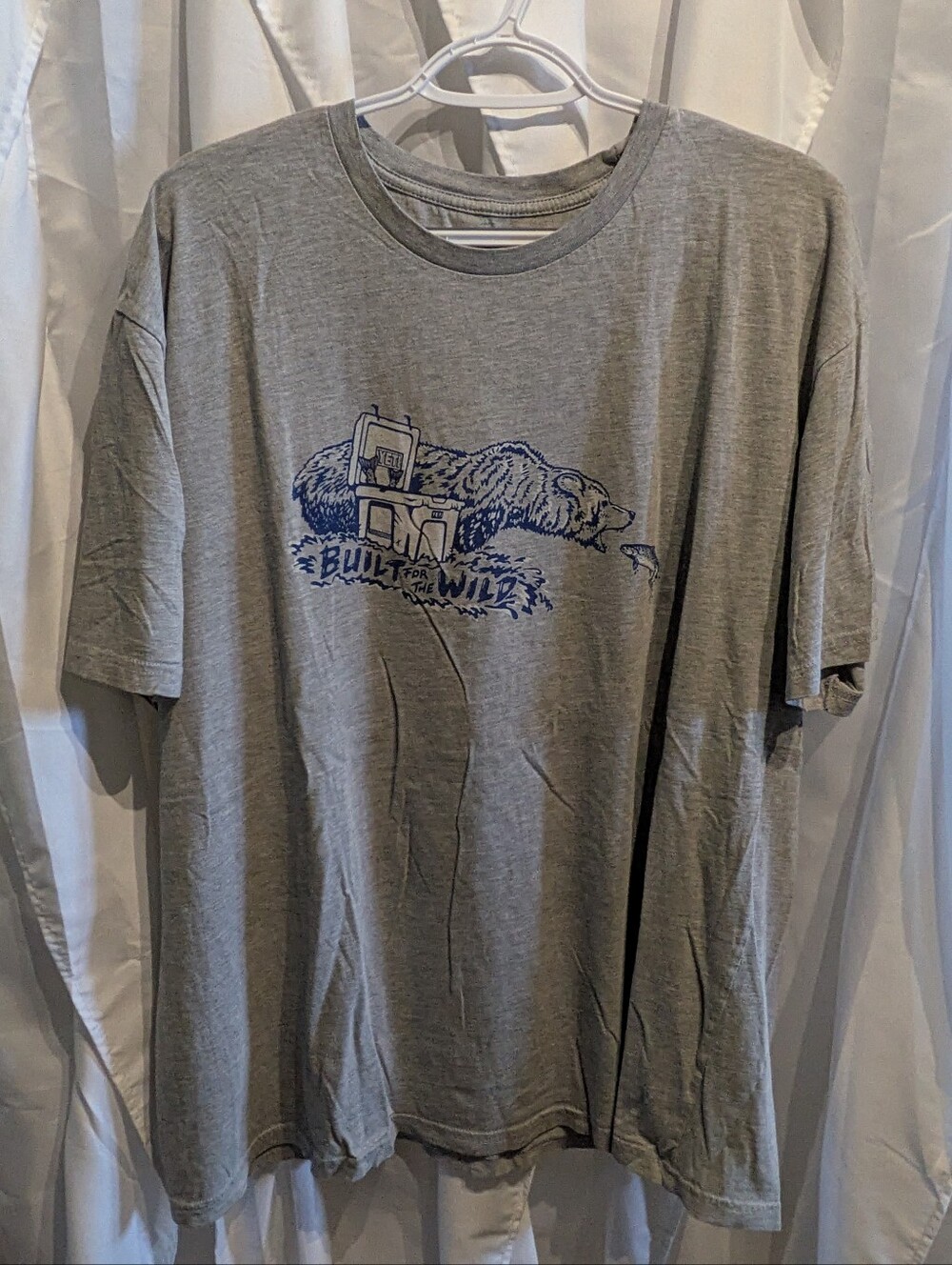 3 YETI Built For The Wild Graphic T-Shirt Gray XXL Truck Tiger Outdoor Tee